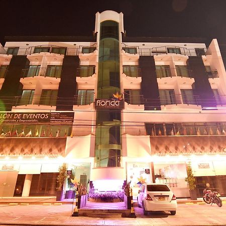 Hotel Florida Синселехо Екстериор снимка