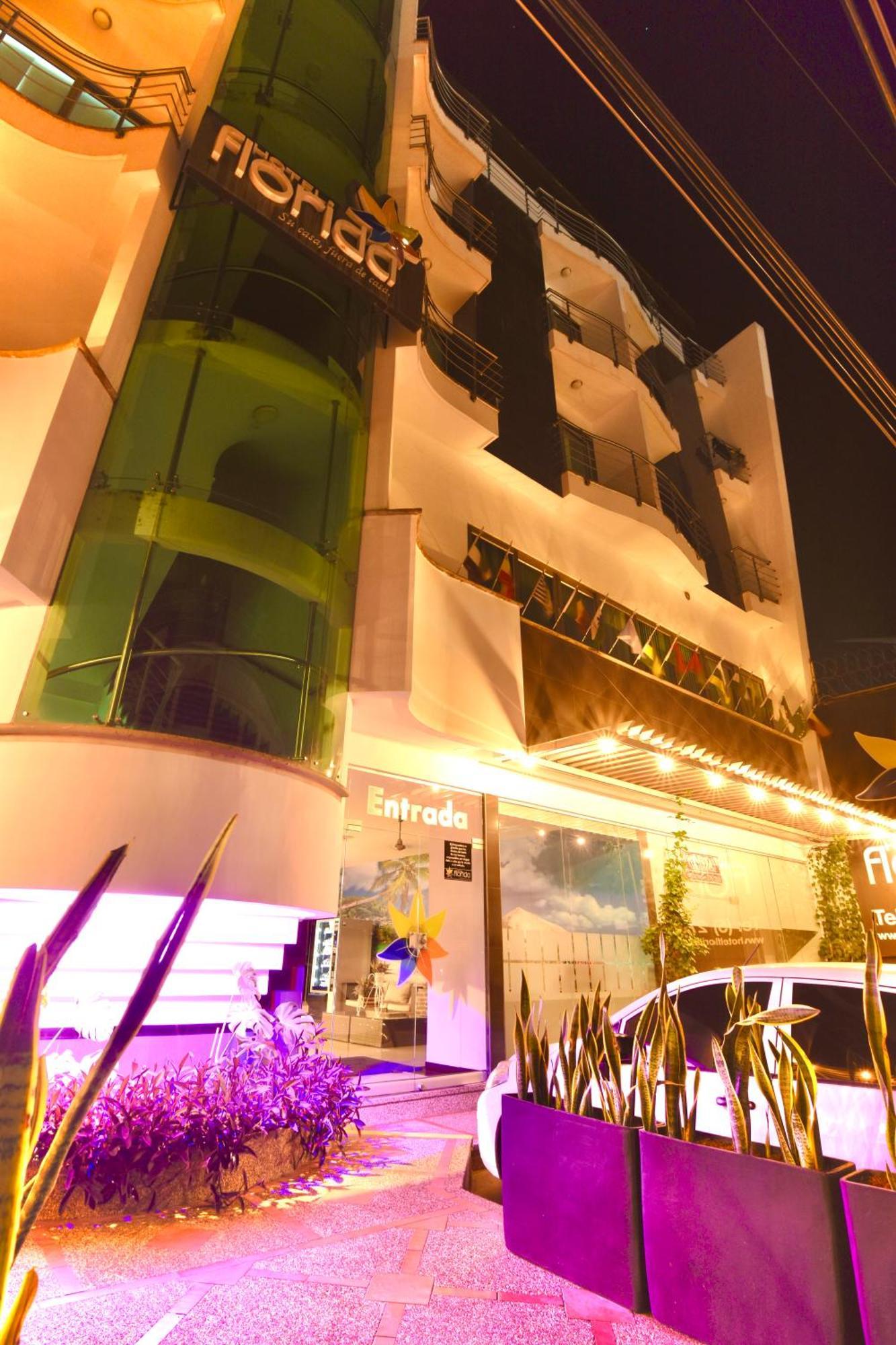 Hotel Florida Синселехо Екстериор снимка