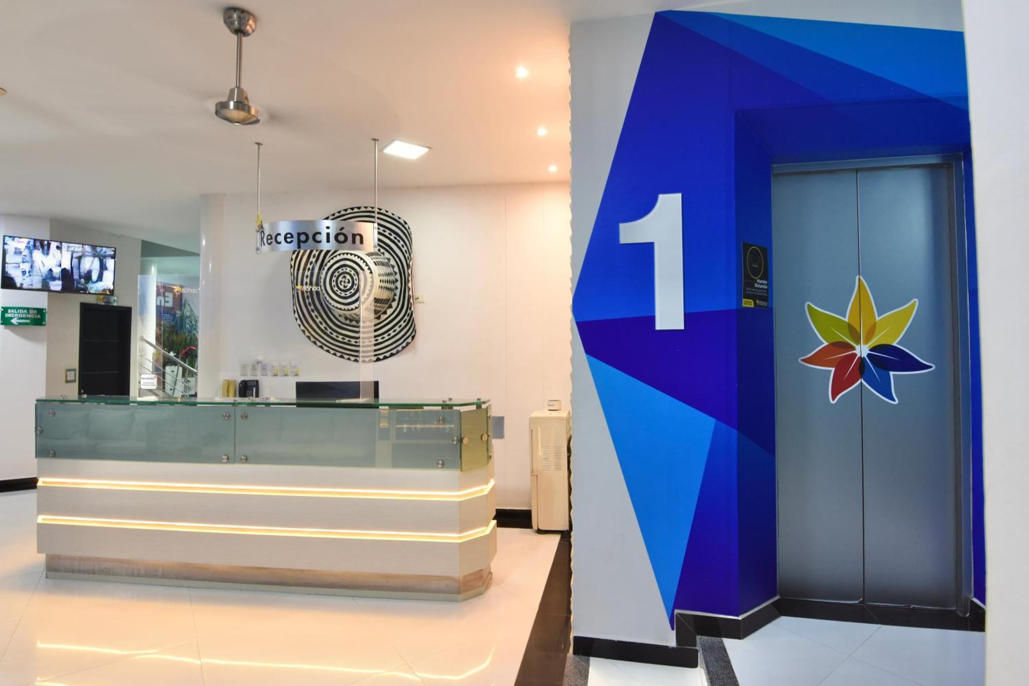 Hotel Florida Синселехо Екстериор снимка